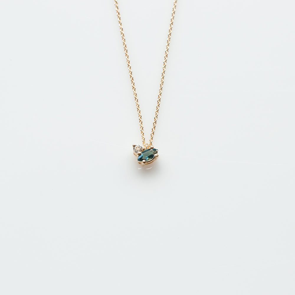 Fizzy blue topaz & white topaz necklace 14K yellow gold
