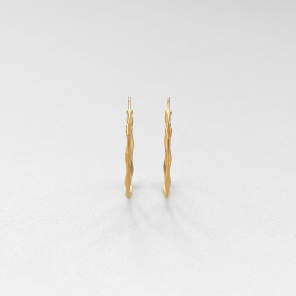 Sirène mezzo hoops gold