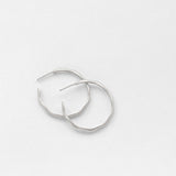 Sirène mezzo hoops silver