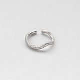 Vague sauvage ring silver