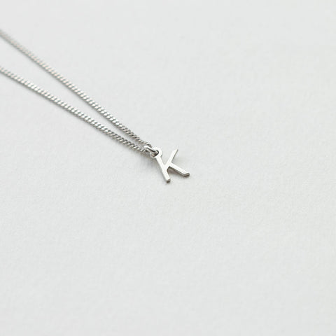 Initial necklace silver