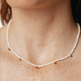 Terrestrial mother of pearl necklace gold