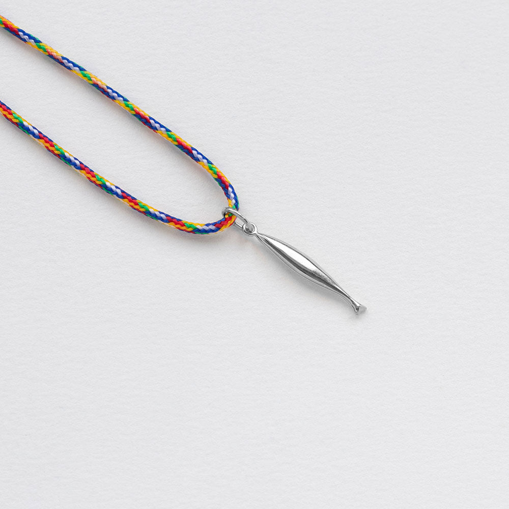 Diving sardela necklace with thread silver