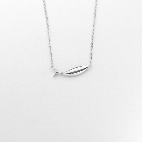 Diving tuna necklace silver