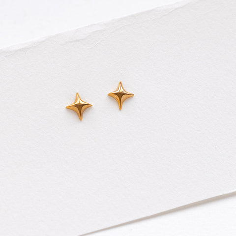Gazing single earrings gold