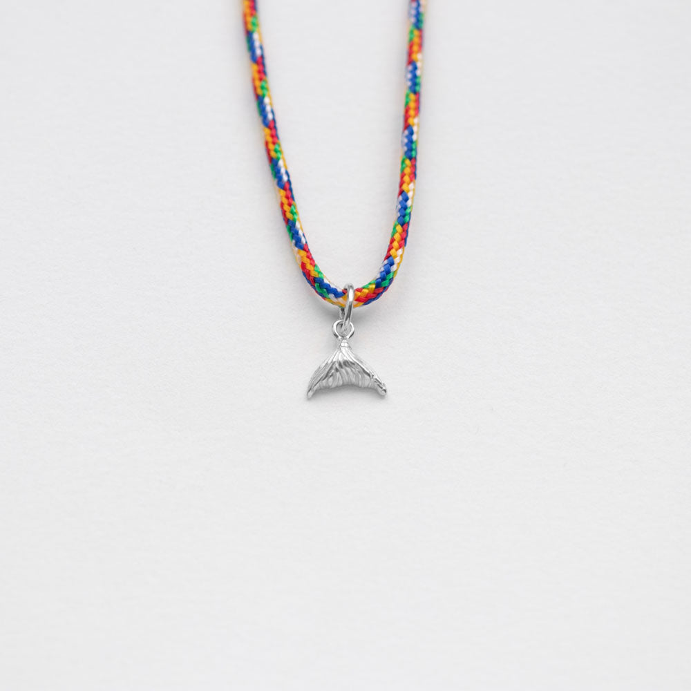 Mermaid necklace with thread silver