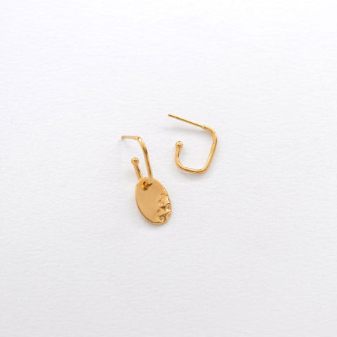 Sailing earring charm gold