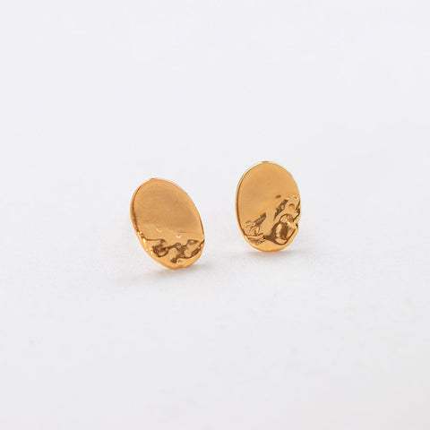 Sailing stud earrings gold