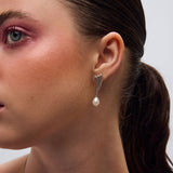 Surfing pearl earrings silver