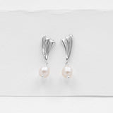 Surfing pearl earrings silver