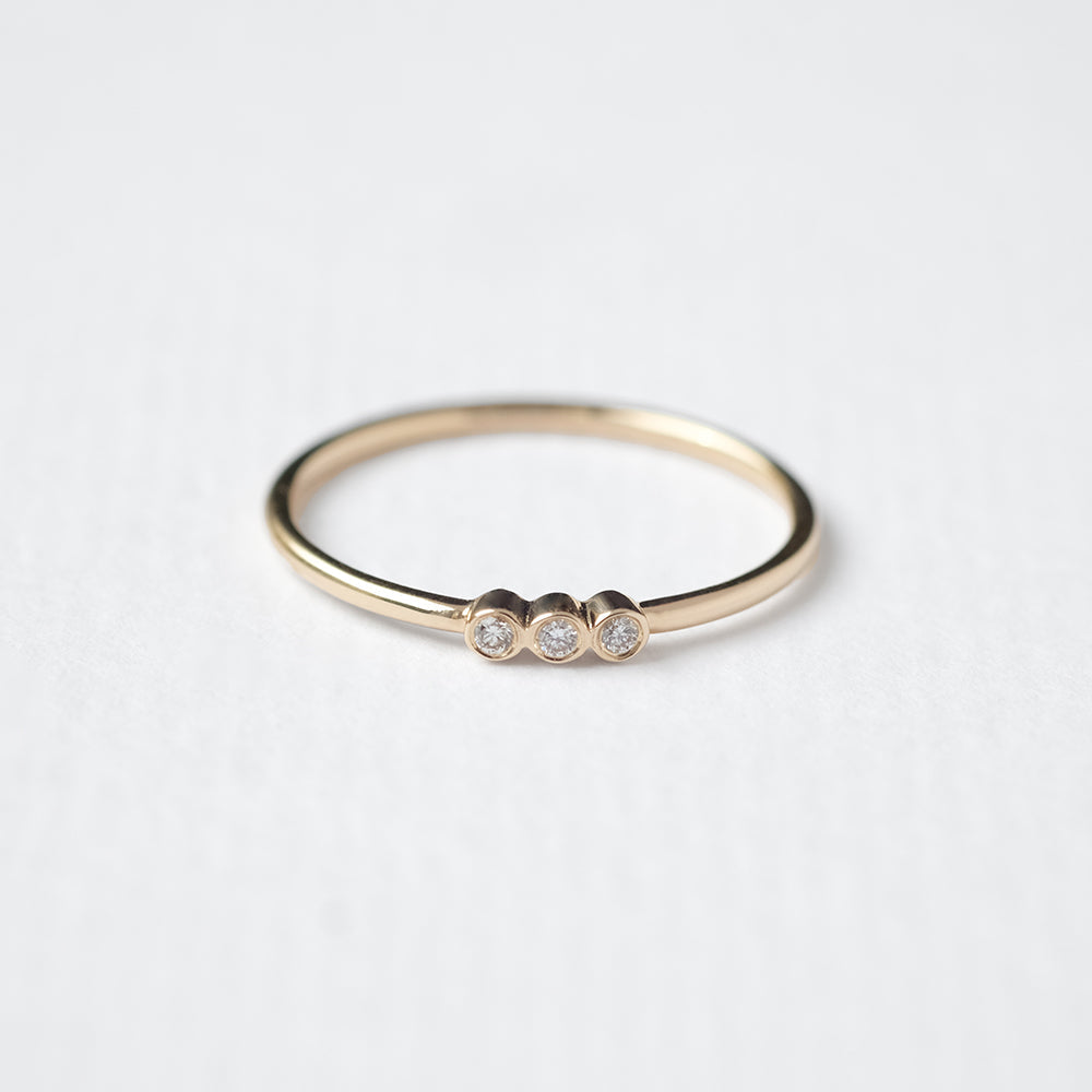 Astro triplet 14K yellow gold ring