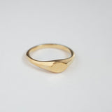 Oval ring 14K yellow gold