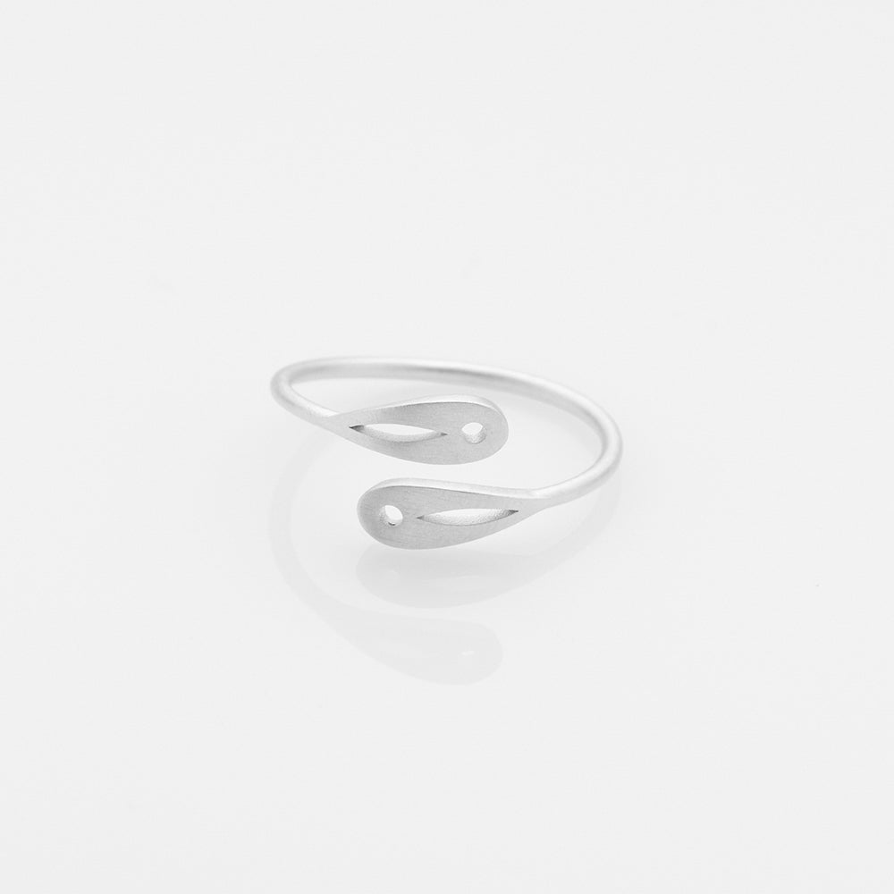 Fish Bouquet ring silver