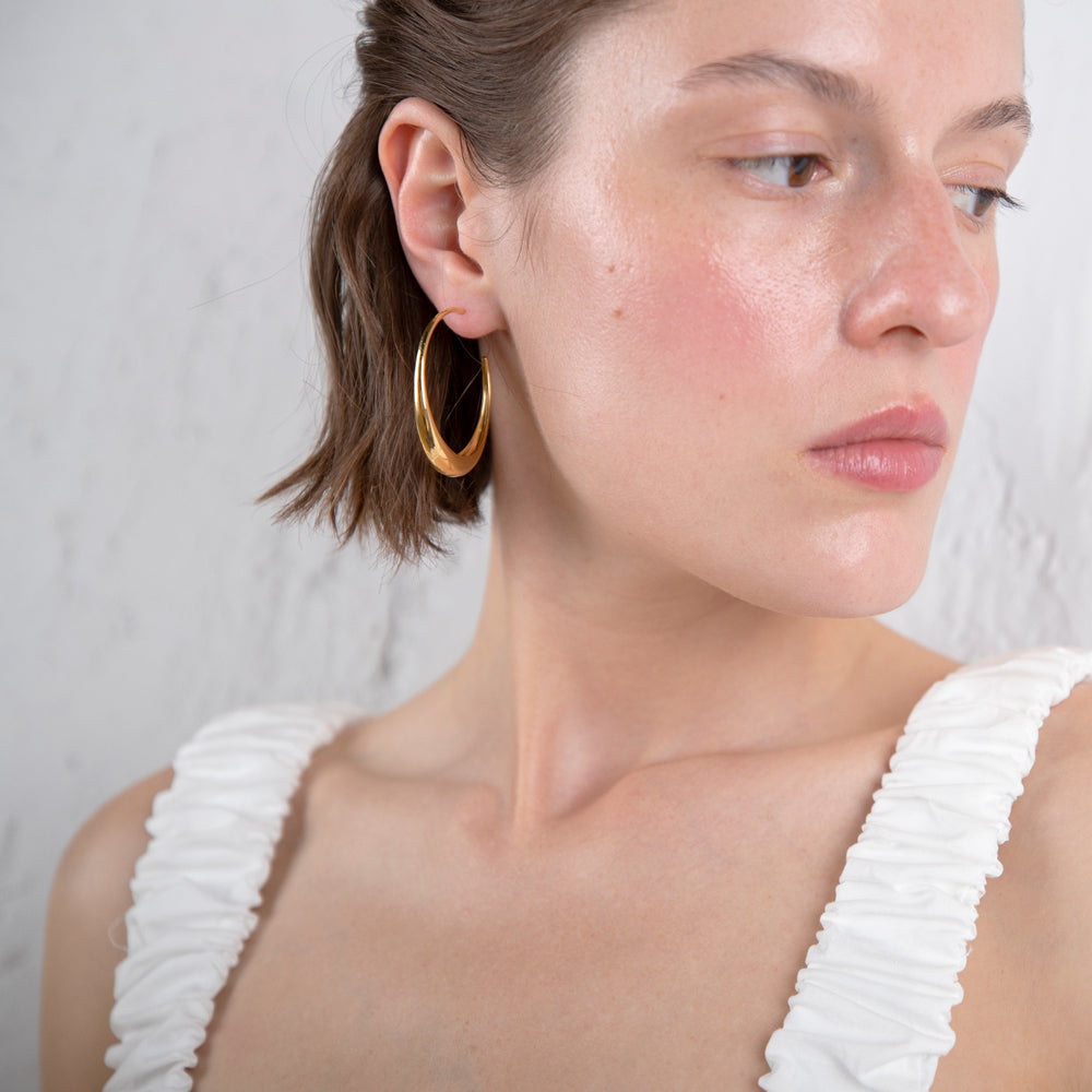 The crew Themis hoop earrings gold