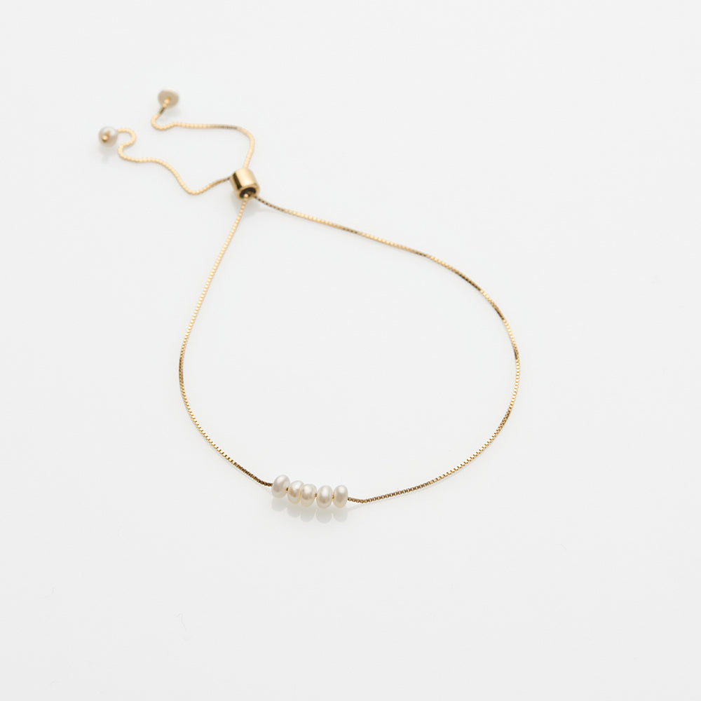 Free the pearls bracelet 14K yellow gold