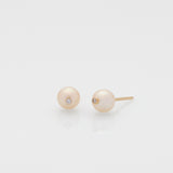 Free the pearls stud earrings 14K yellow gold with diamonds